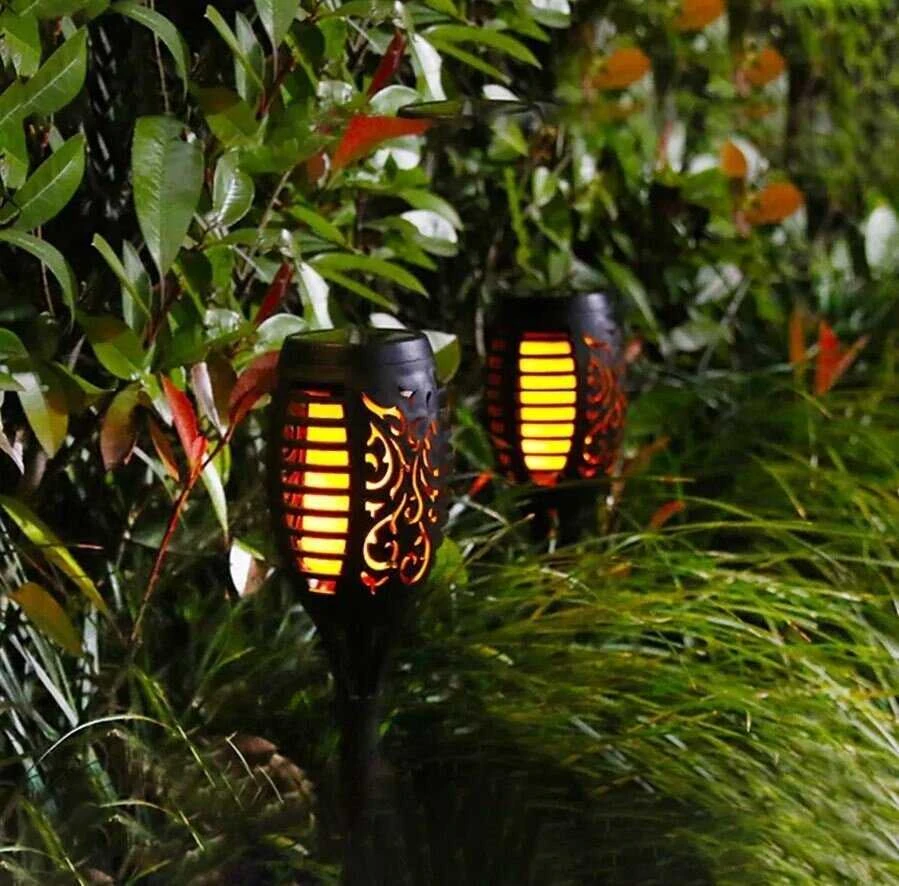 Įsmeigiamas soliarinis sodo šviestuvas Flame LED