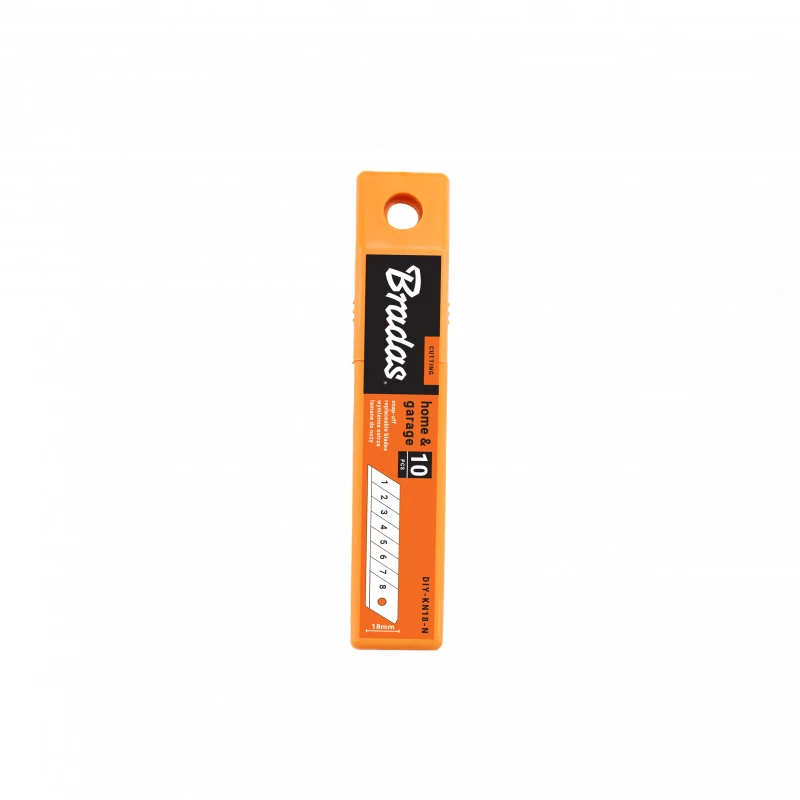 Keičiami peiliukai 18 mm peiliams Bradas NEUTRAL, 10 vnt
