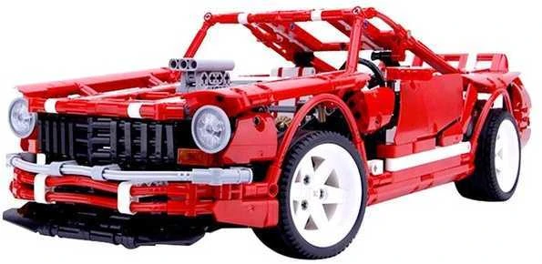 Konstruktoriaus rinkinys Lenktyninis automobilis, 2000 d.