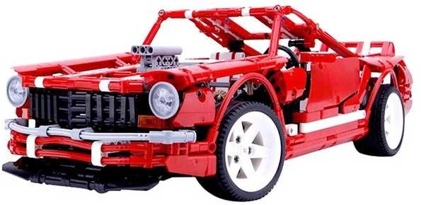 Konstruktoriaus rinkinys Lenktyninis automobilis, 2000 d.