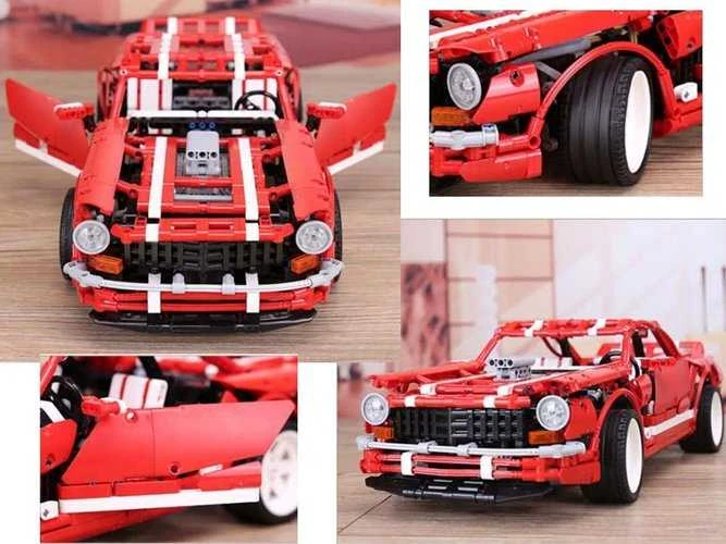 Konstruktoriaus rinkinys Lenktyninis automobilis, 2000 d.