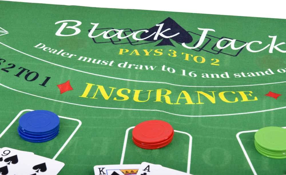Kortų žaidimų rinkinys Pokeris ir „BlackJack“