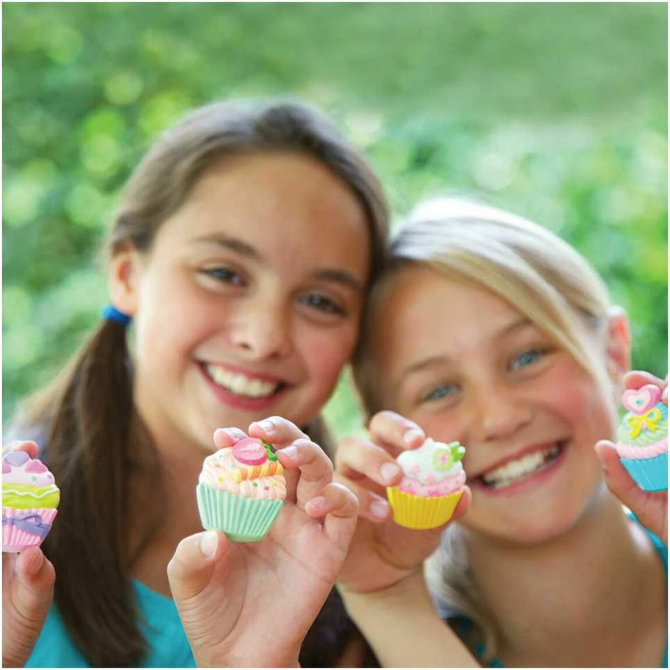 Kūrybinis rinkinys magnetukams iš gipso gaminti "Cupcake"