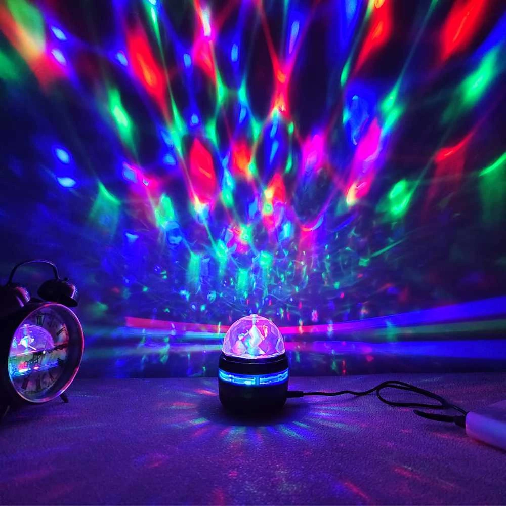 LED šviestuvas-projektorius su pultu 360°