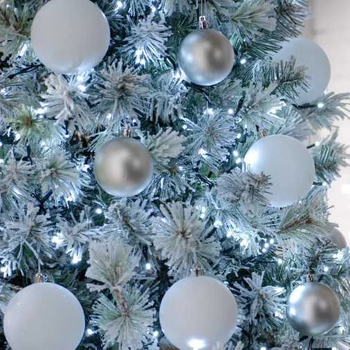 Lempučių girlianda 100 LED, šaltai balta