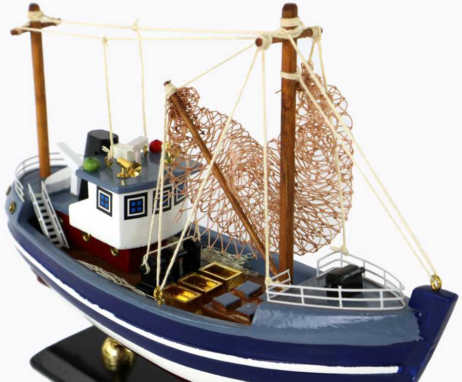 Medinio žvejybos laivo modelis