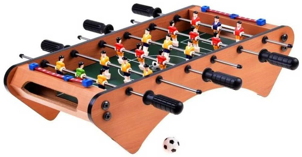 Medinis stalo futbolo žaidimas