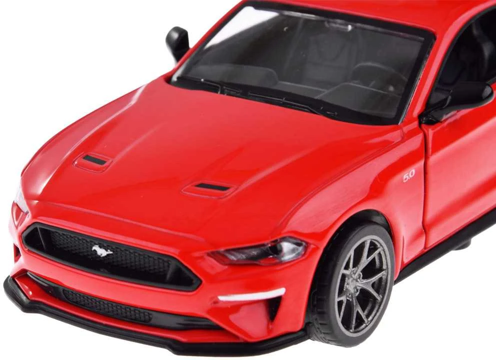 Metalinis automobilis Ford Mustang GT su šviesos ir garso efektais