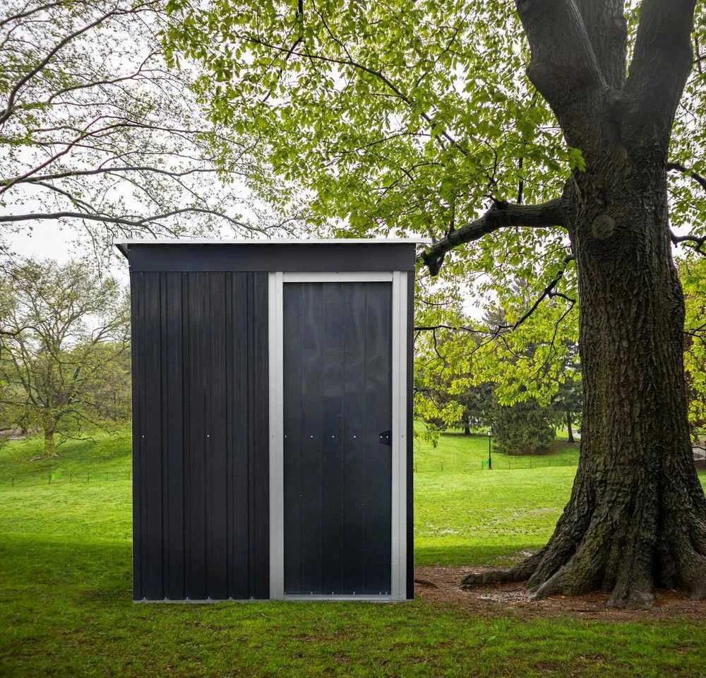 Metalinis sodo namelis, 151x130x182 cm