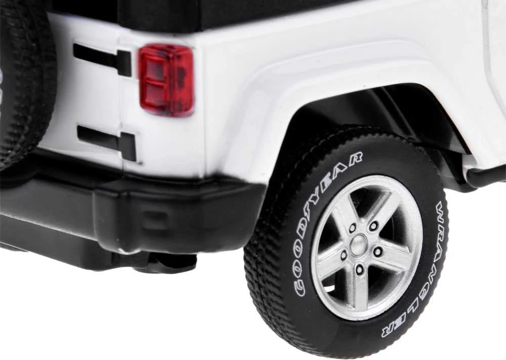 Metalinis visureigis Jeep Wrangler, baltas