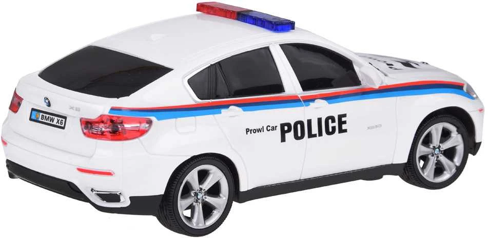 Nuotoliniu būdu valdomas policijos automobilis BMW X6, baltas