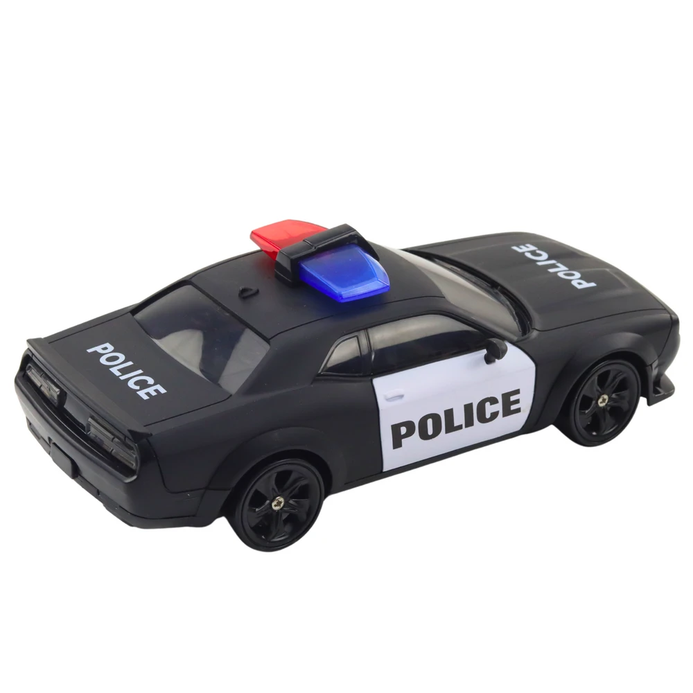 Nuotoliniu būdu valdomas policijos drifto automobilis su keičiamais ratais