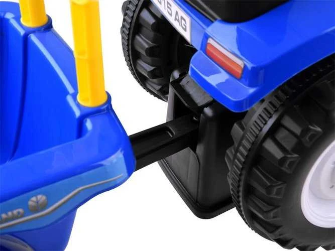 Paspiriamas traktorius su priekaba New Holland, mėlynas