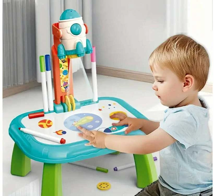 Piešimo projektorius su stalu Kosmosas