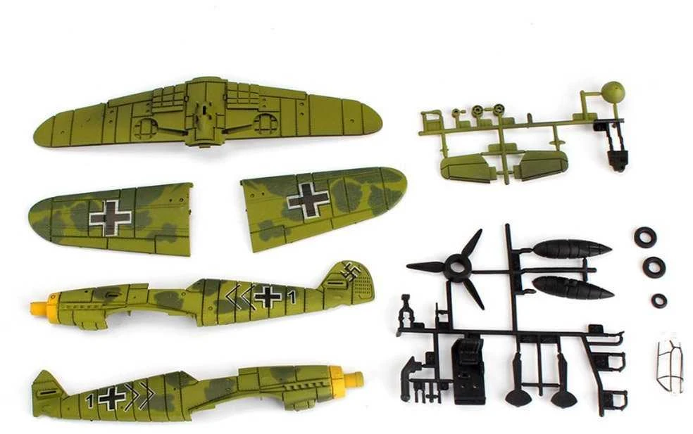 Plastikinis surenkamas lėktuvo BF-109 modelis, 1 vnt.