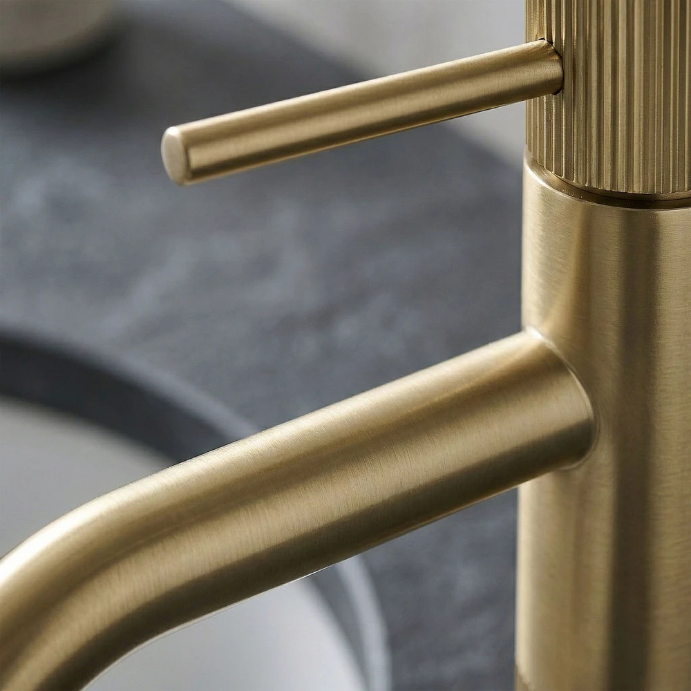 Praustuvo maišytuvas Rea Lungo Stripe Low, Brushed Gold