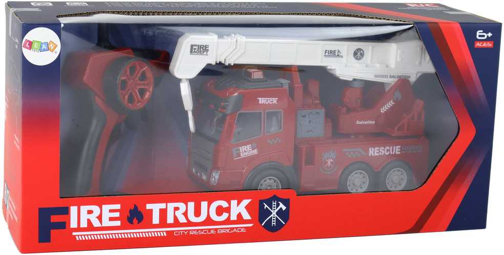 Priešgaisrinės tarnybos automobilis su kranu ir nuotolinio valdymo pultu