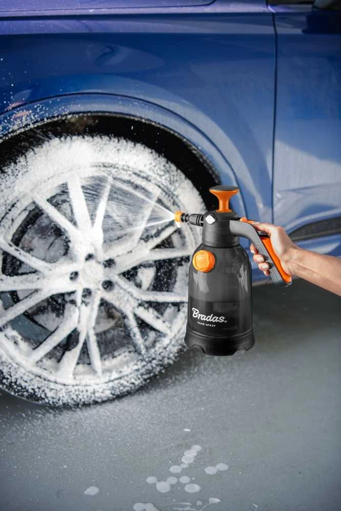 Slėginis putų purkštuvas su šoniniu įpylimu Bradas FOAM SPRAY, 2 l