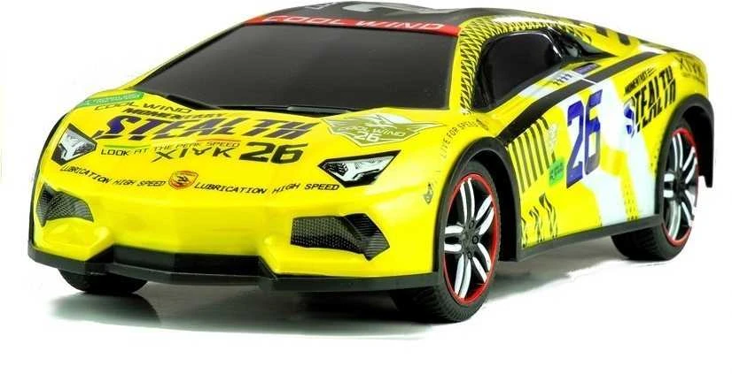 Sportinis automobilis su nuotolinio valdymo pultu, geltonas