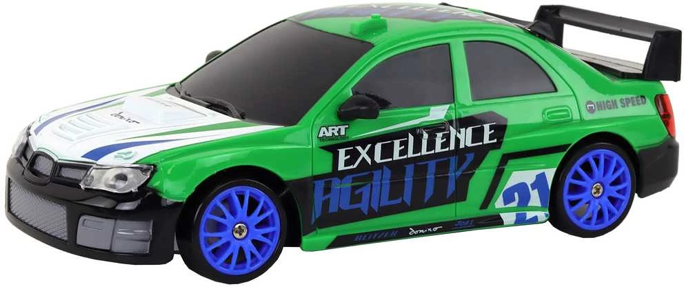 Sportinis automobilis su nuotolinio valdymo pultu, žalias