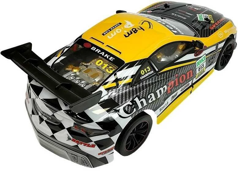 Sportinis automobilis su nuotolinio valdymo pultu, geltonas
