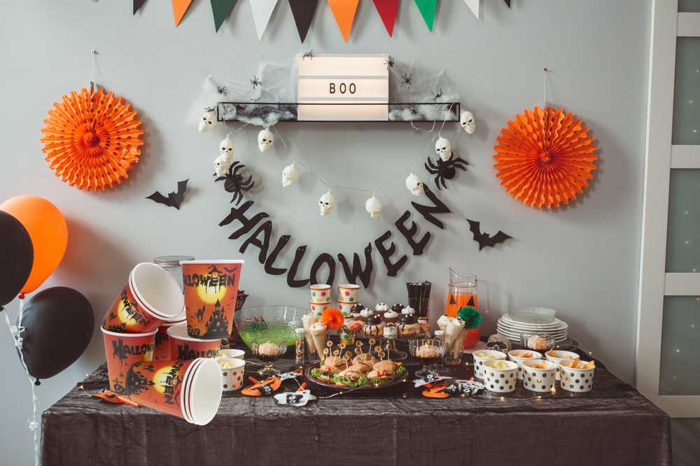 Vienkartiniai popieriniai puodeliai "Halloween", 10 vnt.