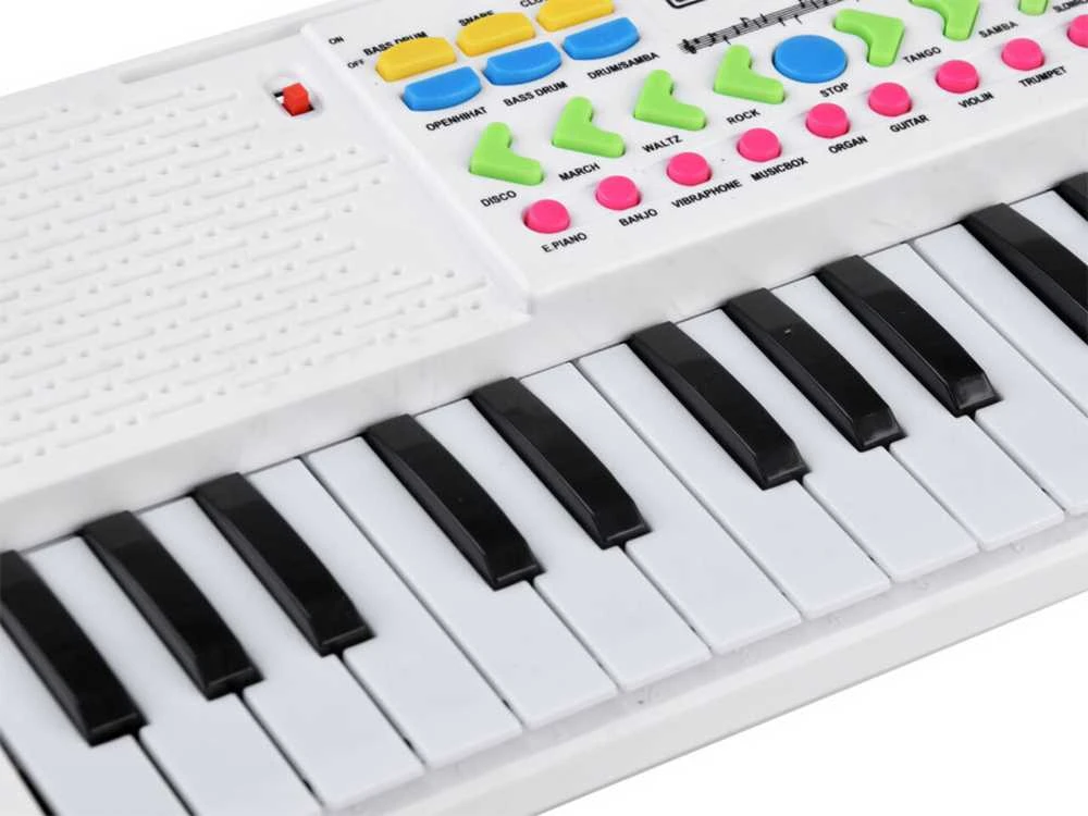 Žaislinis pianinas, baltas