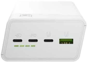 Green Cell Žalias Cell Greencell PowerPlay 30 – balta išorinė baterija, kurios talpa 30 000 mAh, 22.5 W, 4 prievadai