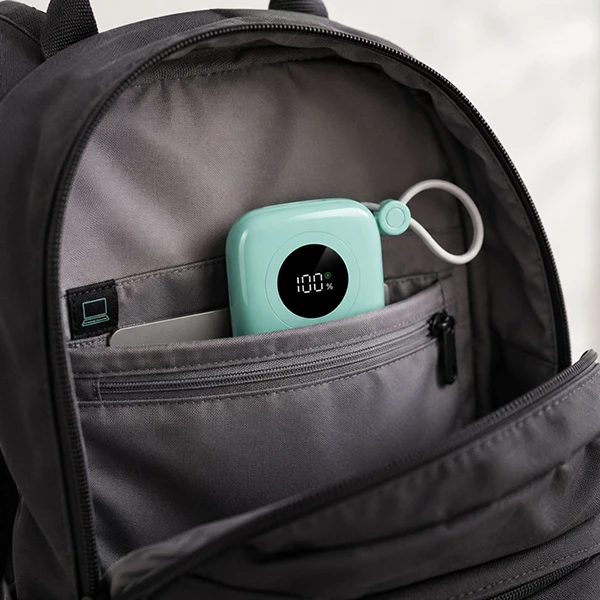 Powerton ENERGY PASTEL EDITION Powerbank 10000mAh, 2x USB-C, 22.5W, zintegrowane kable, miętowa