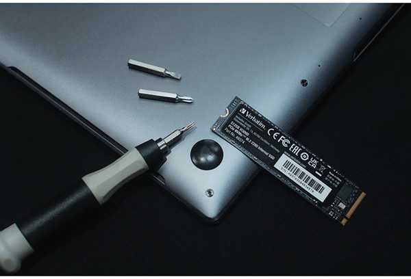 Verbatim Vi3000 512 GB, SSD - PCIe 3.0 x4, NVMe, M.2 2280