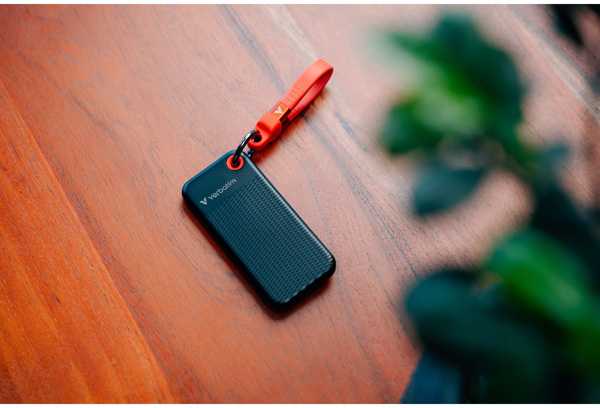 Kietasis diskas SSD Zewnętrzny Verbatim Pocket SSD Juodas/Raudona, 32196, 2000GB, juoda, M.2, zawiera kabelis USB C, USB-C, 2TB