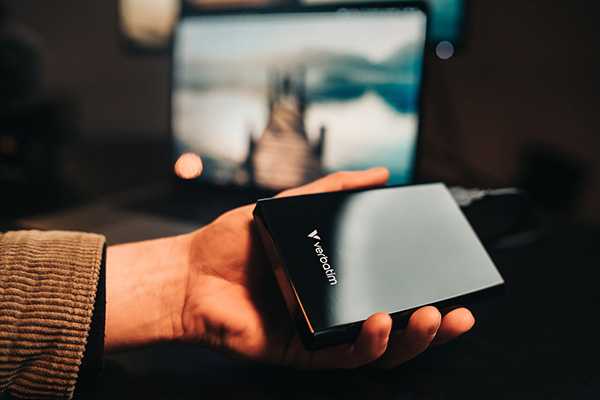 Kietasis diskas Dysk zewnętrzny SSD Verbatim Store 'n' Go Slim 512GB Juodas (32181)