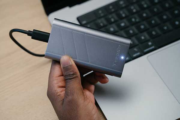 Kietasis diskas Išorinis diskas Verbatim TurboMetal SSD 2TB USB4 USB-C pilkos spalvos 32022