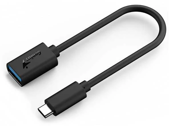 Juodas USB-C į USB-A laidas-adapteris