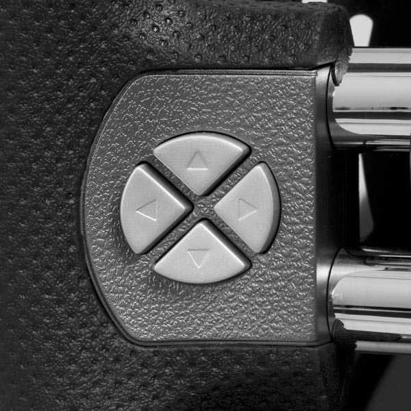 DEFENDER žaidimų ratas FORSAGE GTR USB 12 mygtukų pavarų dėžė