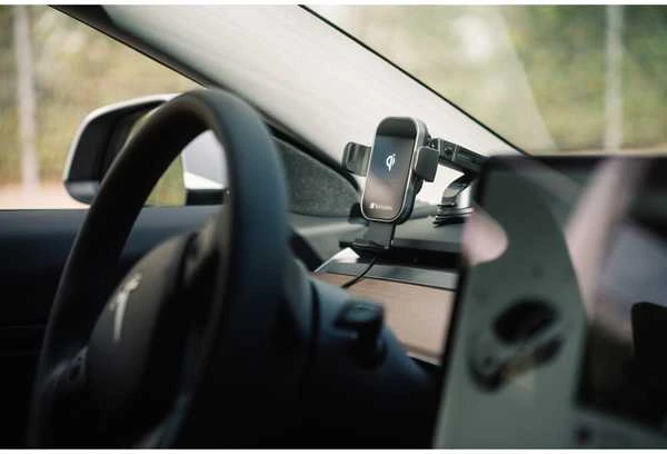 Automobilinis telefono laikiklis su beilaidžiu įkrovimu Verbatim FWC-02 15W Qi 49553