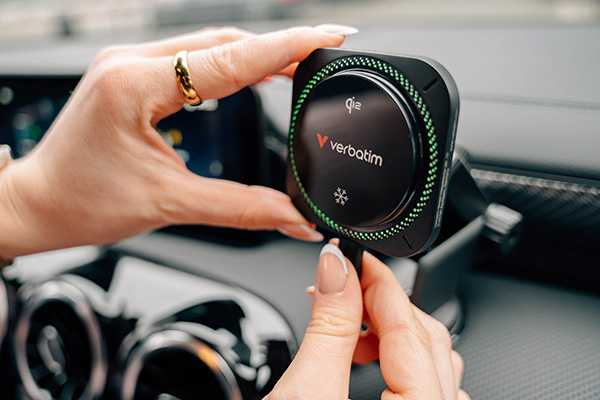 Verbatim įkroviklis automobilinis n Drive Qi2 15W RGB CND-01 juodos spalvos 31860