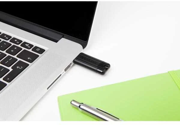 Verbatim USB atmintinė, USB 3.0, 16GB, PinStripe, Store N Go, juoda, 49316, USB A, su ištraukiama jungtimi