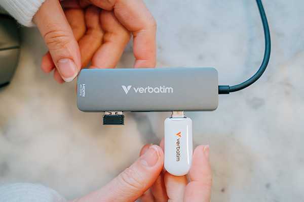 „Verbatim“ USB atmintinė, USB C, 128 GB, „Plectra“, „balta“, 30229, USB C