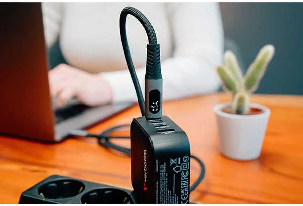 „Verbatim“ USB kabelis USB C (M) - USB C (M), 240 W, 1,2 m, juodas, dėžutė, 31849
