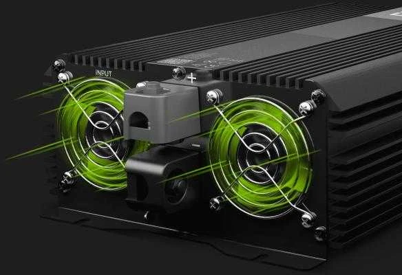 Green Cell Žalias Cell Žalias Cell PRO automobilio maitinimo inverteris 12V į 230V 2000W/4000W modifikuota sinusinė banga
