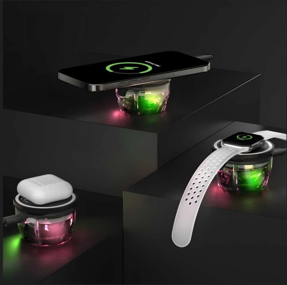 „Bluetooth“ garsiakalbis „4smarts SoundCharge“, suderinamas su „MagSafe“ juodas