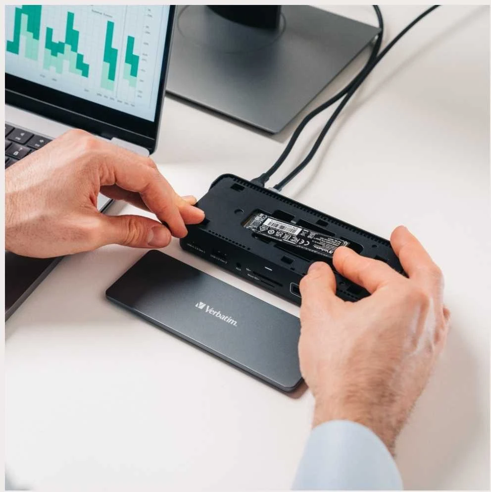 Verbatim USB-C Pro prijungimo stotelė CDS-15SSD, 15 prievadų: SSD, USB A/C, HDMI, DP, garso, SD+Micro SD, RJ45