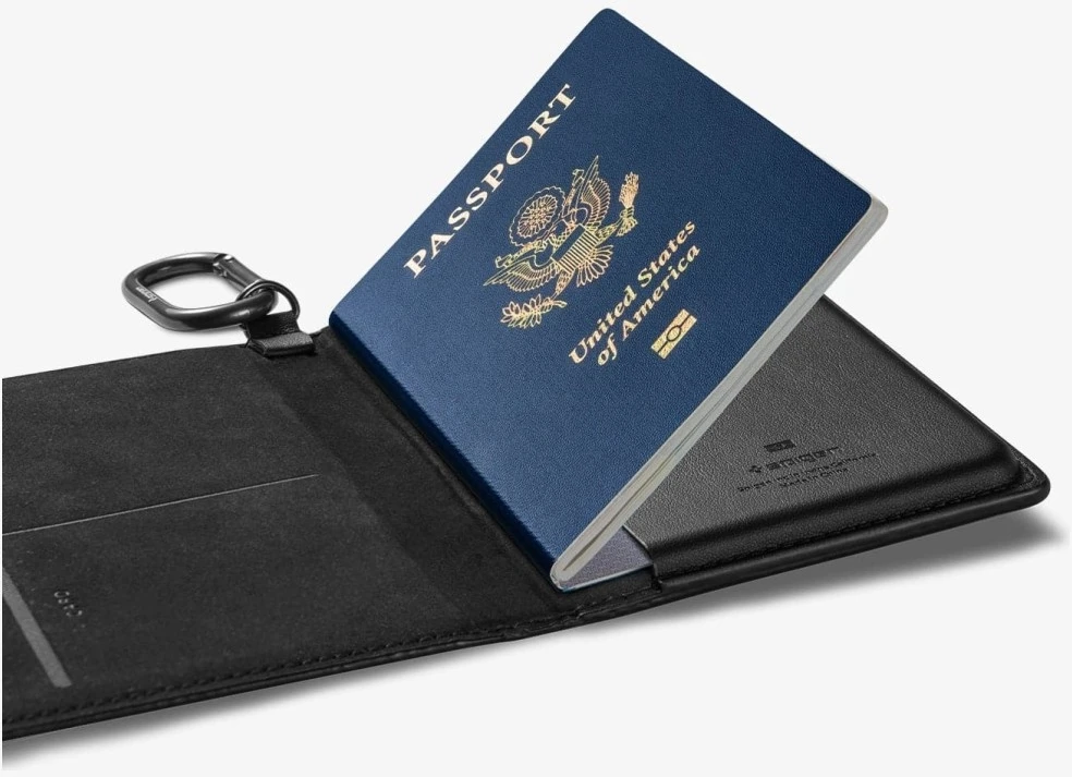 Spigen Universal Passport Holder