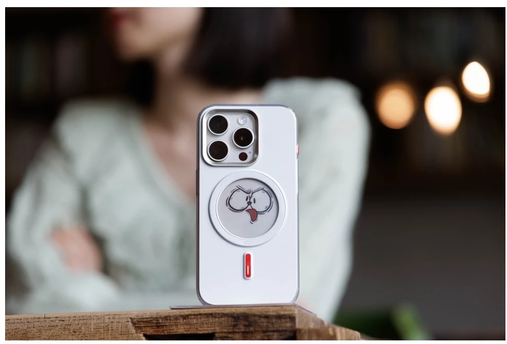 Dėklas XTREM Instant Custom E-INK, skirtas iPhone 16 Pro, baltas
