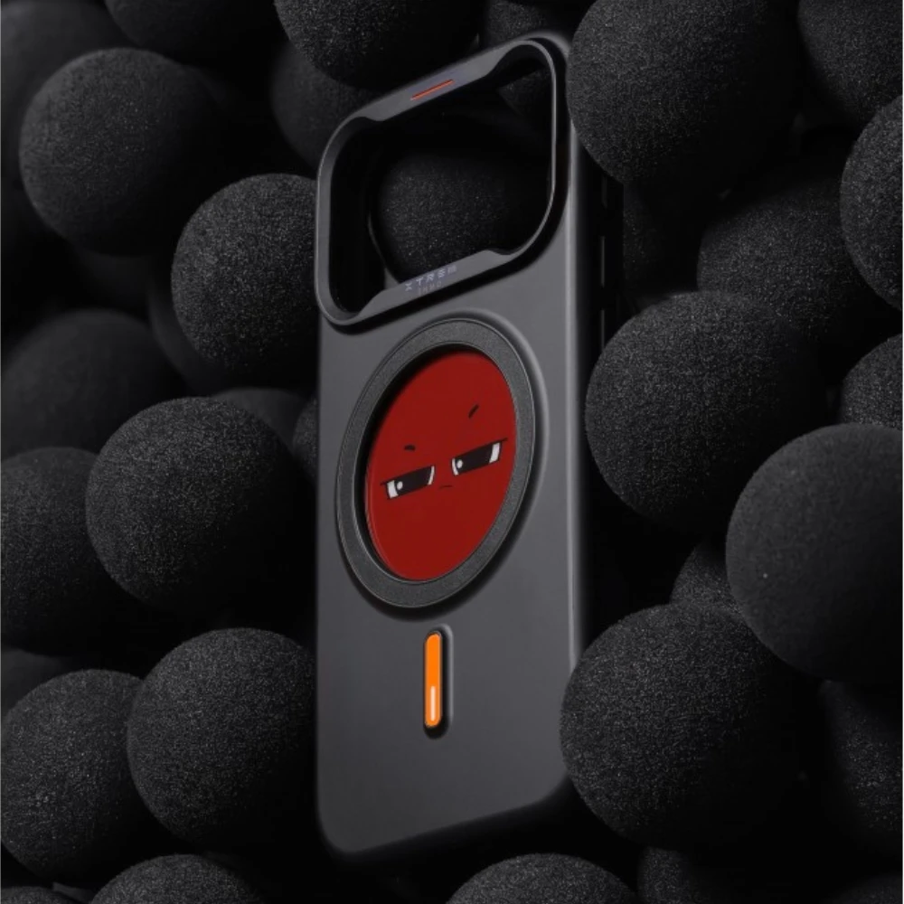 Dėklas XTREM Instant Custom E-INK, skirtas iPhone 18 Pro/17 Pro, juodas