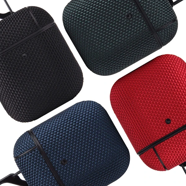Beline AirPods Shell Dėklas Apple Air Pods 1/2 juodos spalvos aprašymas - Prekės nuotrauka Beline AirPods Shell Dėklas Apple Air Pods 1/2 juodos spalvos aprašymas - Prekės nuotrauka