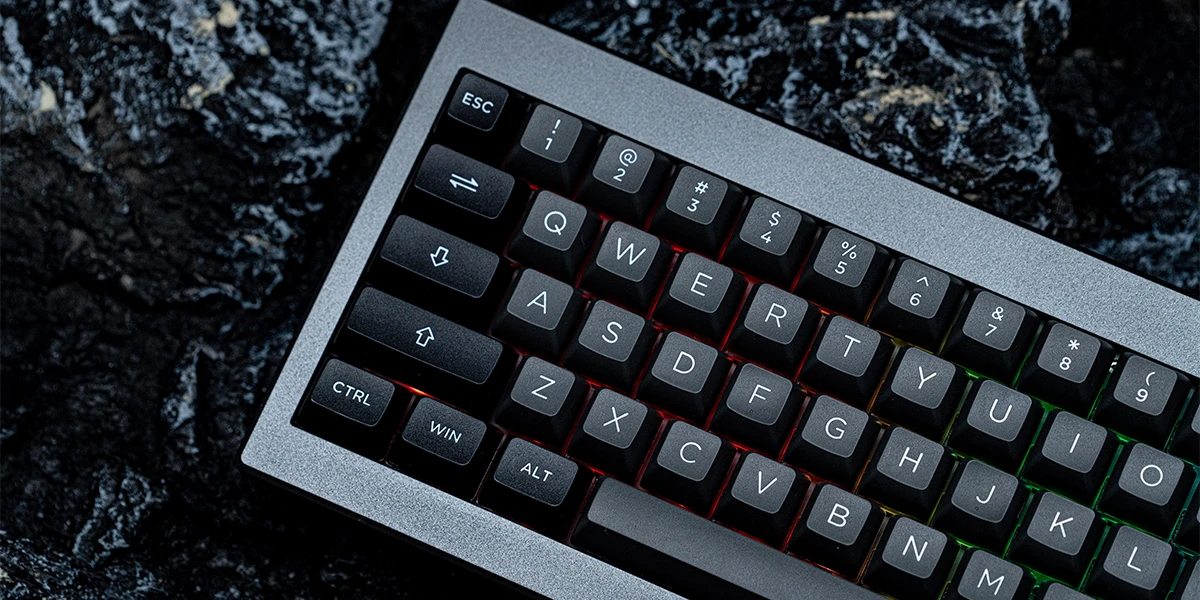 Klaviatūra mechaninė Epomaker Shadow-X Flamingo Switch juodai-sidabrinis/juodas-sidabrinis aprašymas - Prekės nuotrauka Klaviatūra mechaninė Epomaker Shadow-X Flamingo Switch juodai-sidabrinis/juodas-sidabrinis aprašymas - Prekės nuotrauka