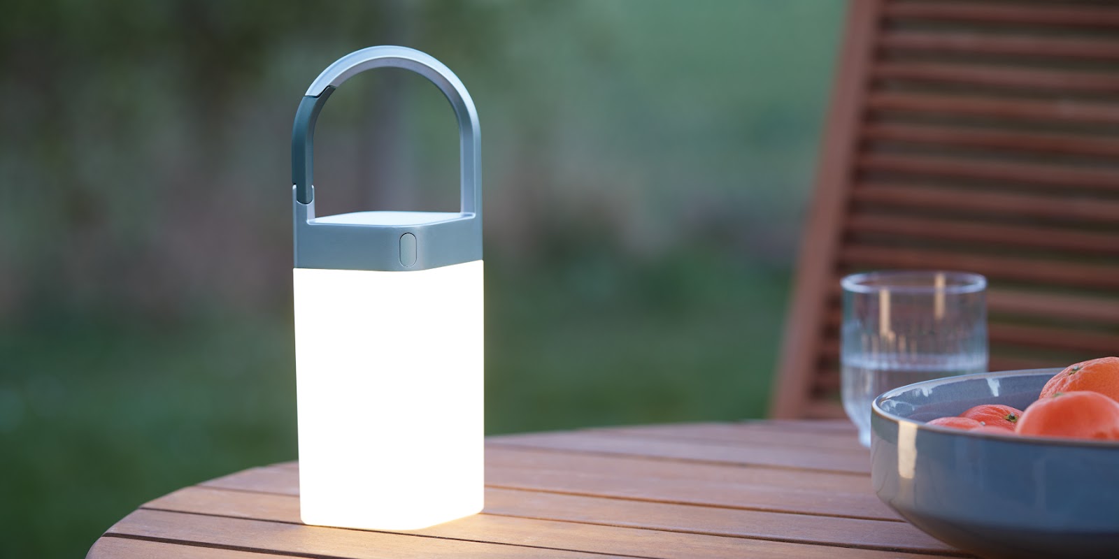 Dėklas Lexon „Horizon“ belaidė LED lempa, šviesiai mėlyna LH77LB1 aprašymas - Prekės nuotrauka Dėklas Lexon „Horizon“ belaidė LED lempa, šviesiai mėlyna LH77LB1 aprašymas - Prekės nuotrauka