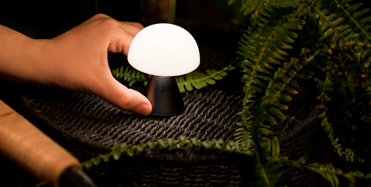 Lexon Mina Mini Lampa LEDciemnoniebieski/dark mėlynas LH60MDB aprašymas - Prekės nuotrauka